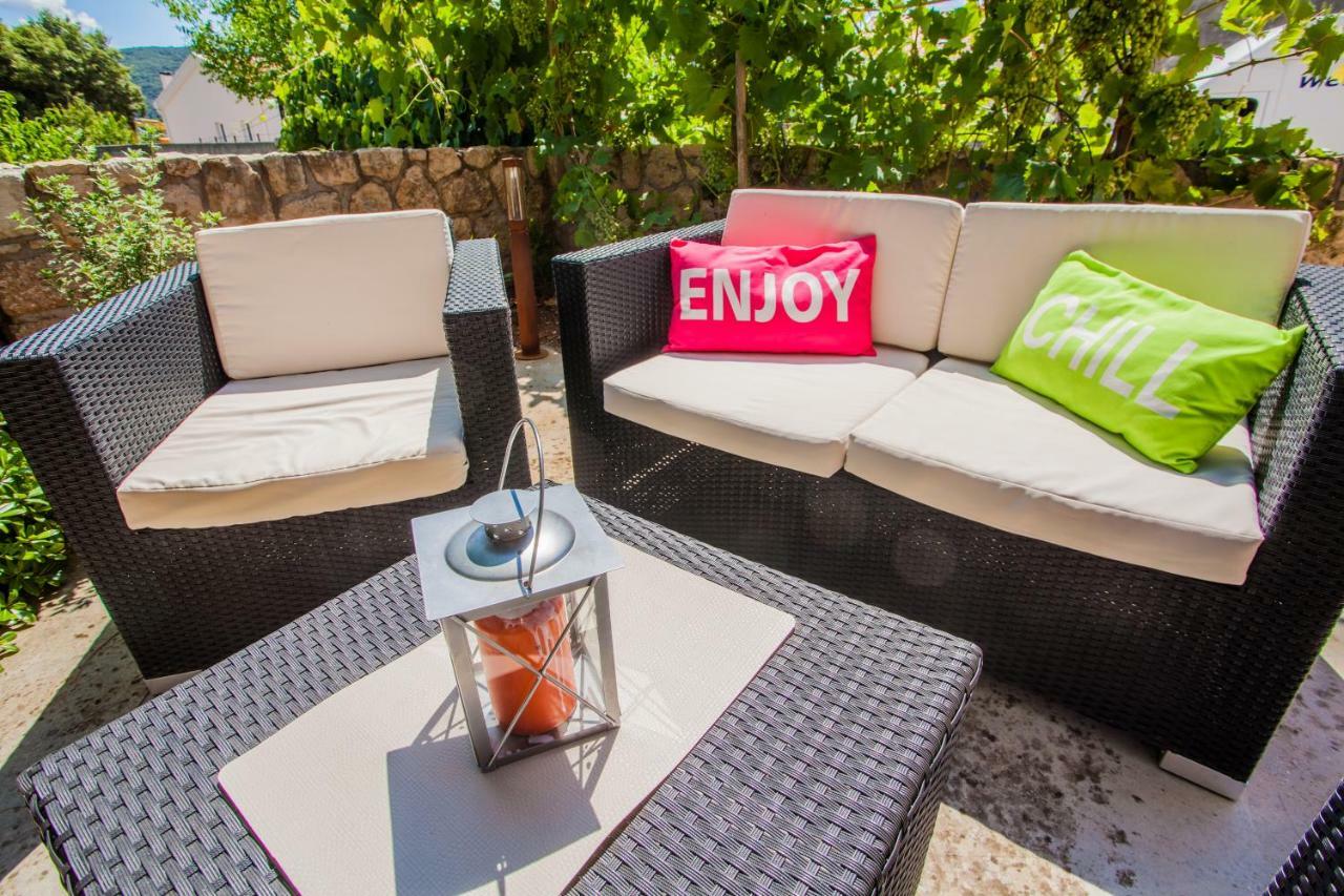 Apartman Madlen Cres Exterior foto